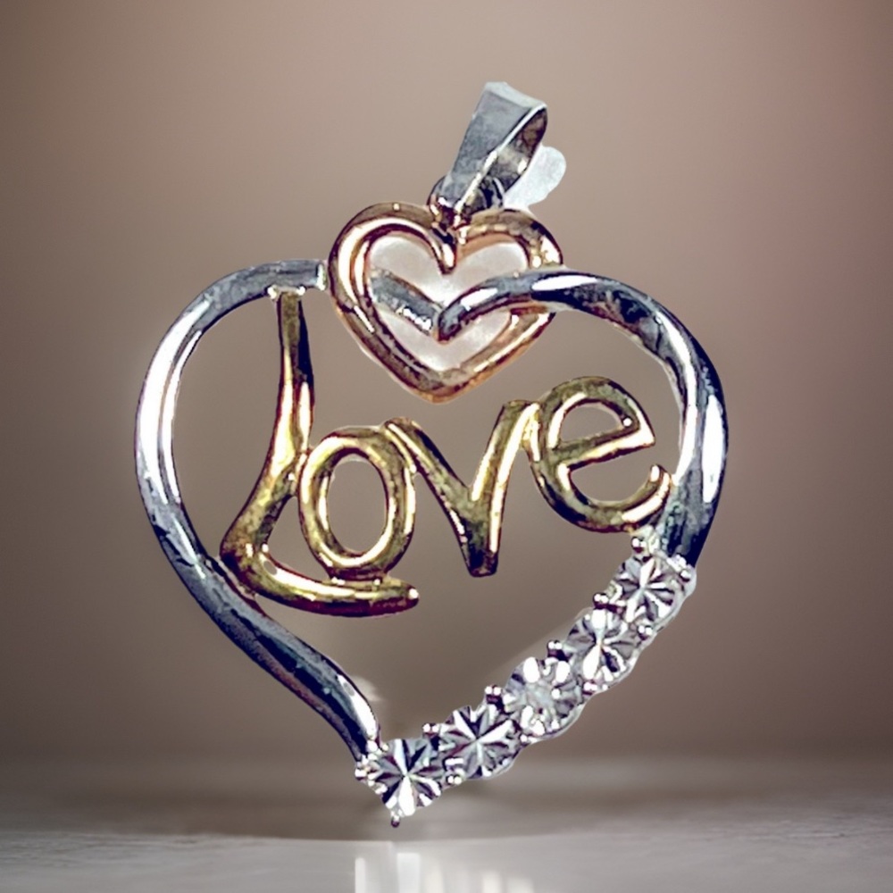 NWOT .925 SILVER GOLDROSE GOLD HEART PENDANT NECKLACE WITH “LOVE”